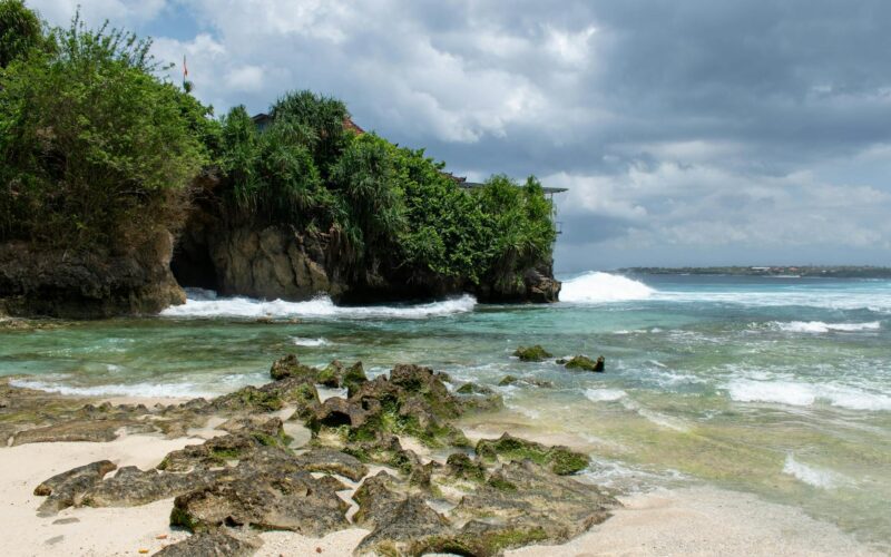 Best Hotels in Nusa Dua, Bali: Complete Guide 2026